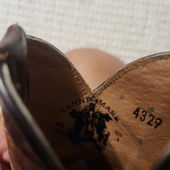 Western boots - Picture 6 of 8